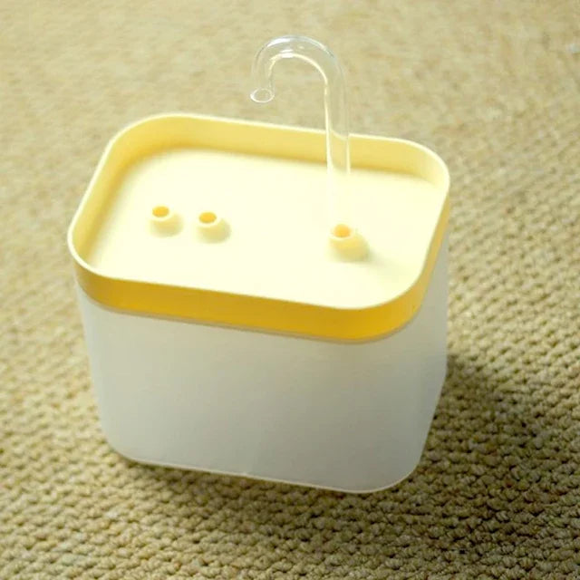 Automatic Cat Water Fountain – Quadruple-Filter Pet Drinking Dispenser